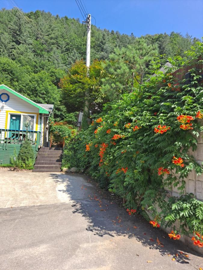 Charm Pension Gapyeong Exteriér fotografie